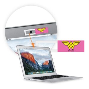 CAMERA COVER Wonder Woman 001 pink